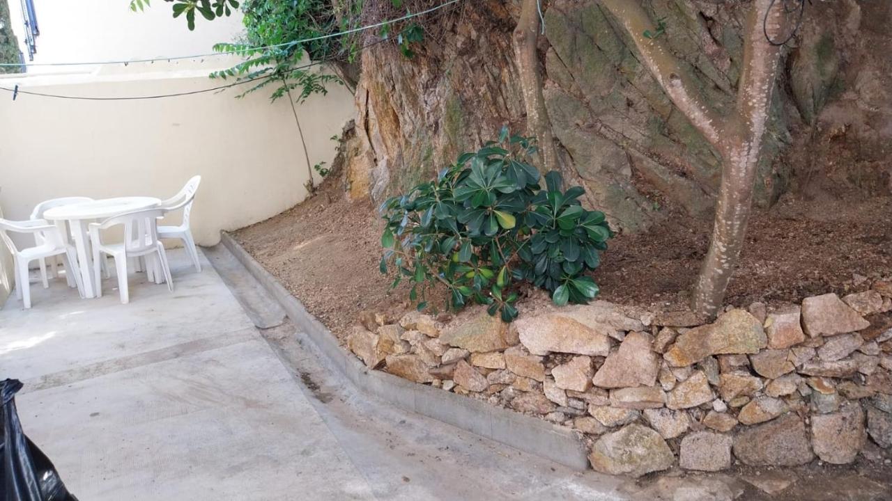 Appartement Aquamarine Sant Feliu En La Playa Con Patio à Sant Feliu de Guíxols Extérieur photo