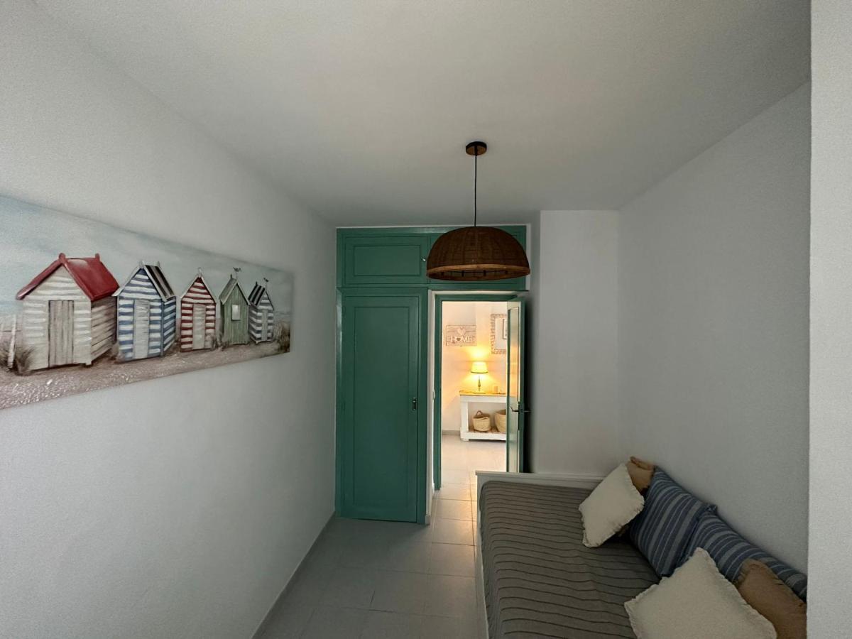 Appartement Aquamarine Sant Feliu En La Playa Con Patio à Sant Feliu de Guíxols Extérieur photo