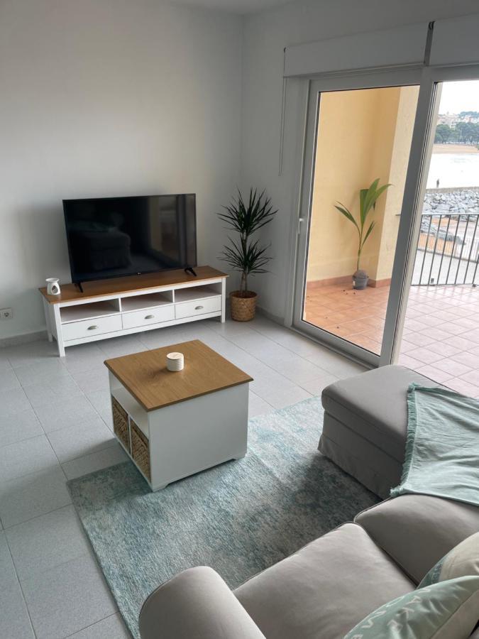 Appartement Aquamarine Sant Feliu En La Playa Con Patio à Sant Feliu de Guíxols Extérieur photo